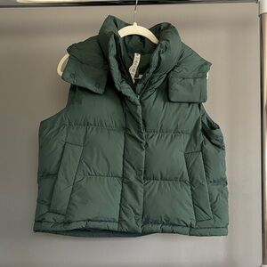 lululemon athletica Dark Forest Green Quilted Puffer Vest